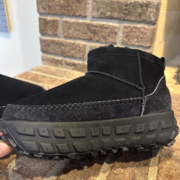 UGG Venture Daze Ultra Mini Black Men's Size 7/ Women’s 8 Boots 1158200 - Picture 6 of 16